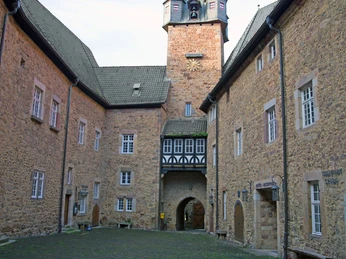 Schloss Spangenberg Innenhof