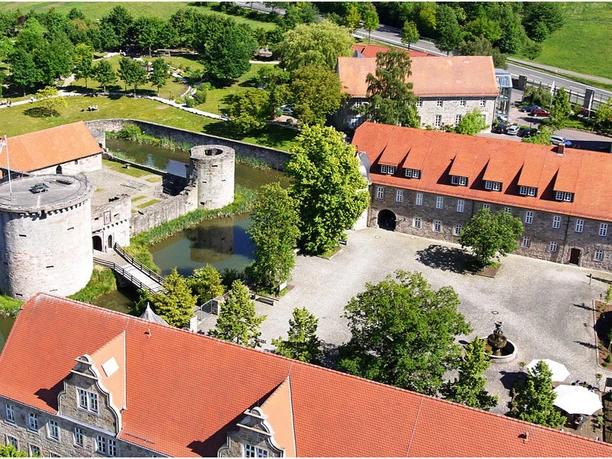 5152-Luftbild-Hotelanlage