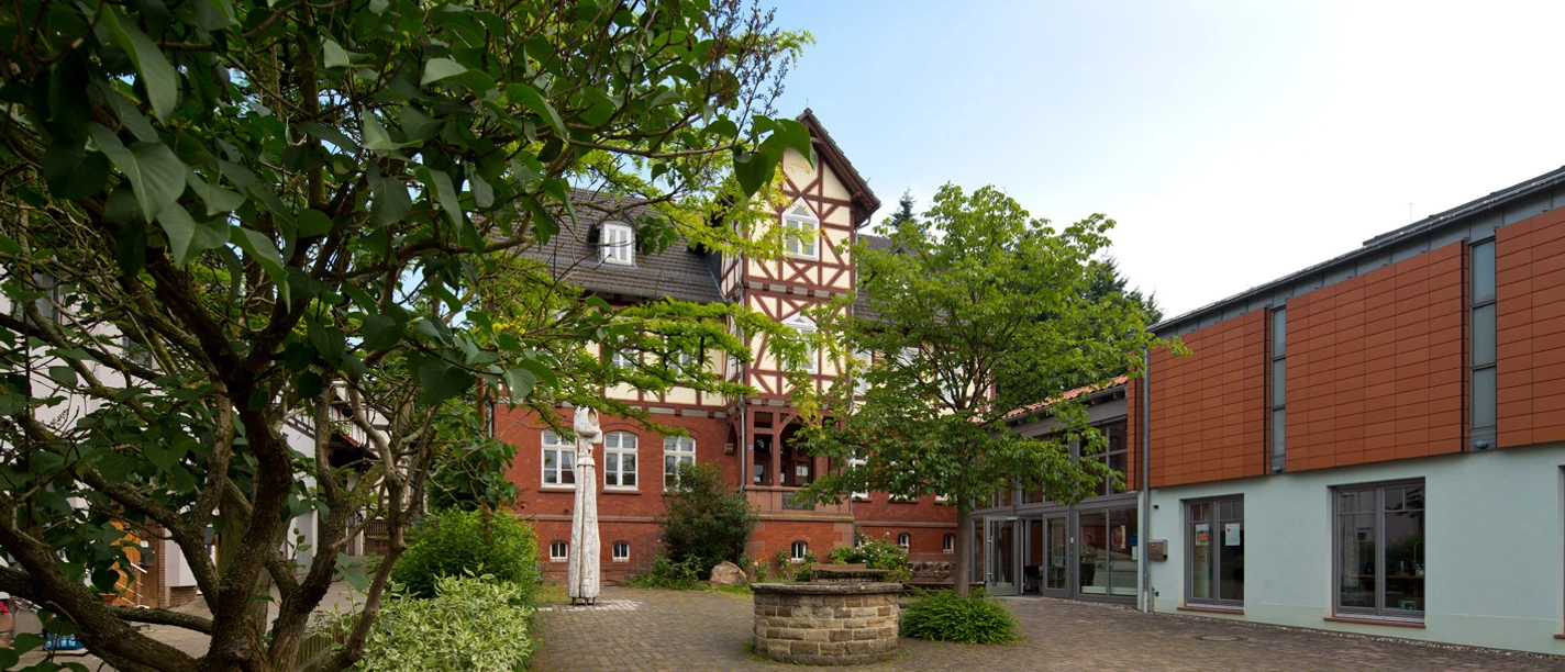 Gerhardt-von-Reutern-Haus mit Malerstübchen und Kunsthalle