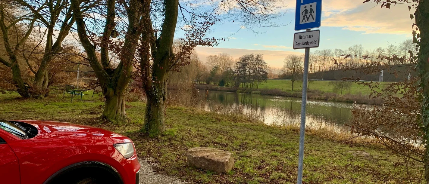 Wanderparkplatz am Burgteich Grebenstein