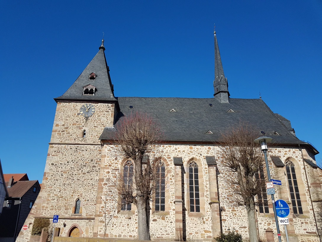 Stadtpfarrkirche Neustadt (Hessen)