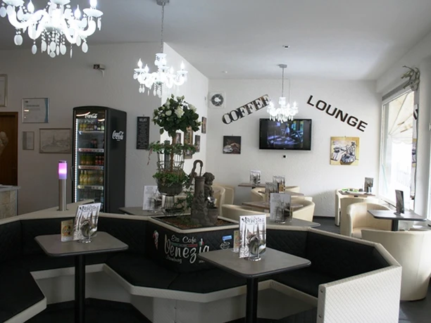 NBG Eis Cafe Venezia Coffee Lounge