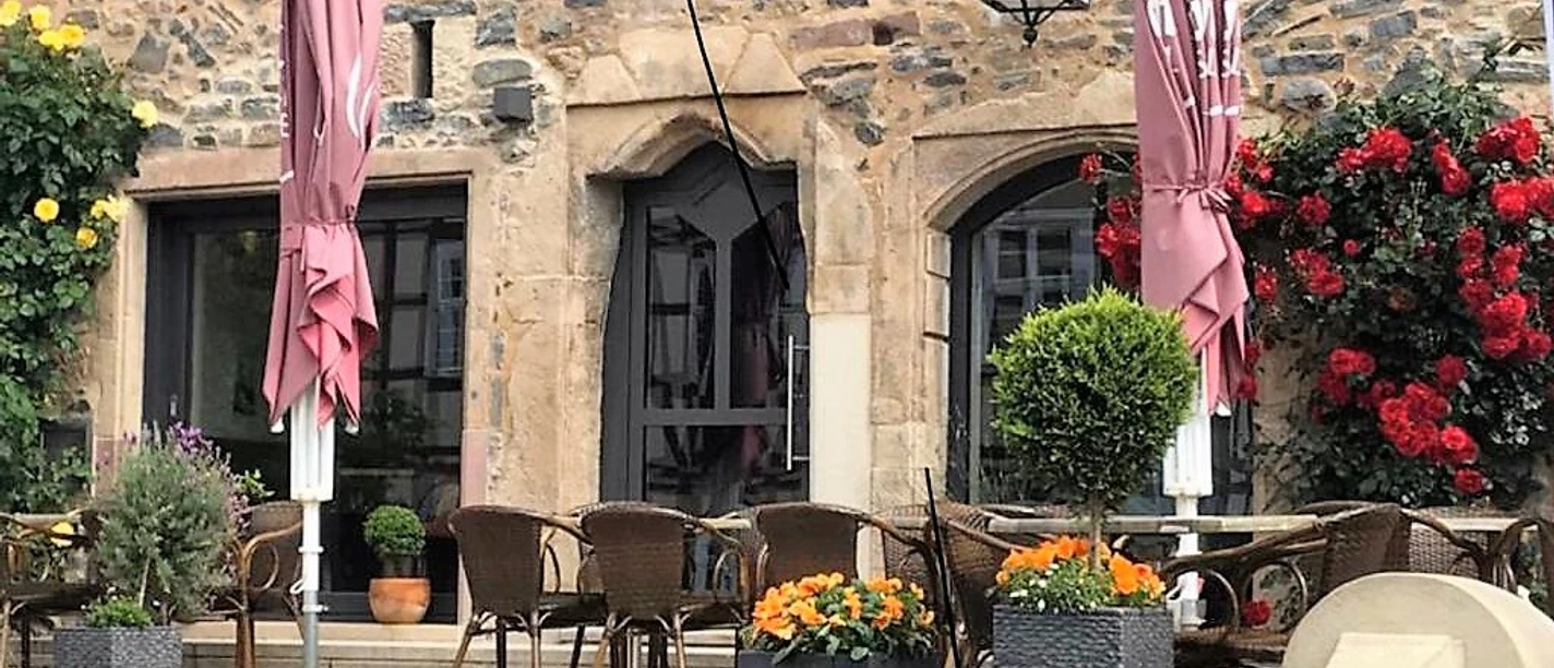 Eiscafe in den Schirnen
