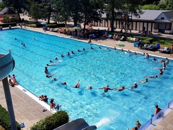 Sommerbad Glauchau - Wassergymnastik