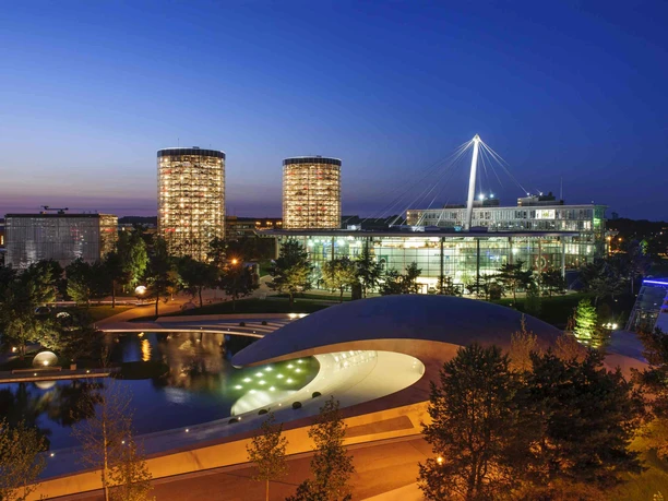 Autostadt - Nachtaufnahme Autostadt - Nachtaufnahme