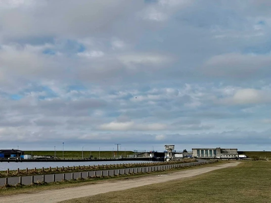 Sperrwerk Hafen Meldorf