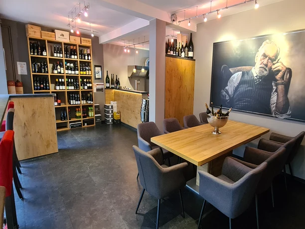 Linus Restaurant-Weinbar Innenansicht Linus Restaurant-Weinbar Innenansicht