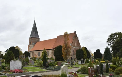 Kirche Dorum.jpg