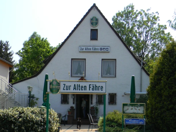 Gasthaus Zur alten Fähre Außenansicht Gasthaus Zur alten Fähre Außenansicht