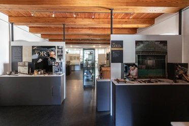 Goldabbaumuseum-1.jpg Vue intérieure du musée de l'exploitation aurifère de Gondo