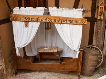 cafe spielerey brettspiele spielmannshof seitenroda spielerspelunke.jpg Wilde B(r)ettspiele auf dem Spielmannshof Seitenroda