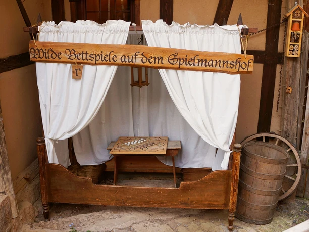 cafe spielerey brettspiele spielmannshof seitenroda spielerspelunke.jpg Wilde B(r)ettspiele auf dem Spielmannshof Seitenroda