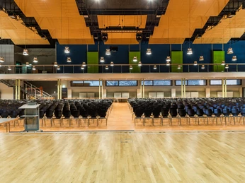 Simplonhalle Innen-4.jpg