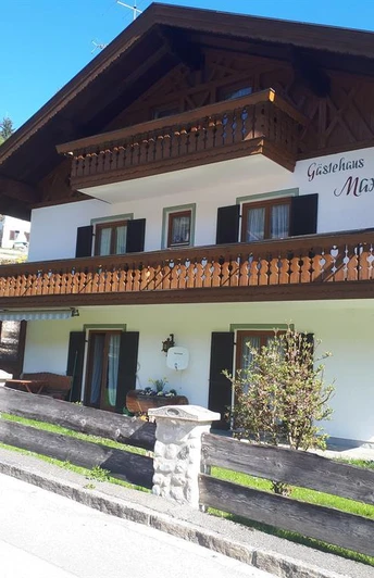 Gästehaus Maximilian
