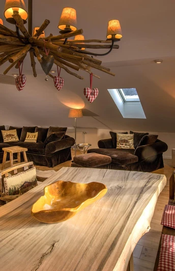 Chalet 1 Wohn-, Esszimmer