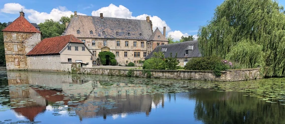 HalleWestfalen - Wasserschloss Tatenhausen Wasserschloss Tatenhausen in Halle (Westf.)