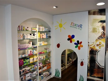 Stadtplatzapotheke Innenansicht 5.jpeg