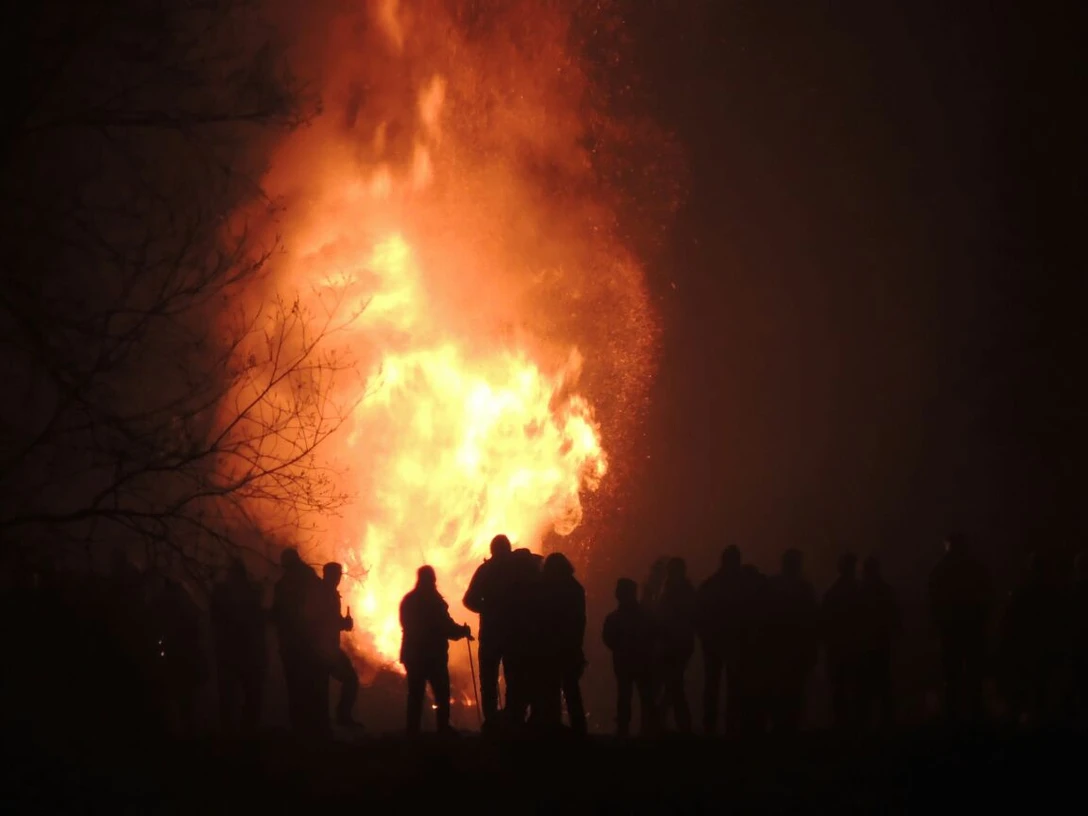 Traditionelles Osterfeuer in Lautenthal Traditionelles Osterfeuer in Lautenthal