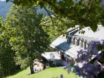 Sommeransicht Berghaus