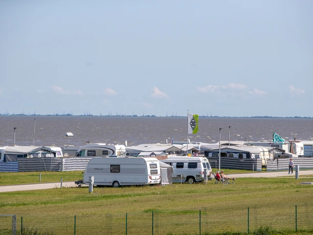 StrandcampingplatzDangastStrand, © Martin Stoeverwww.stoeverfotografie.deZeitlich unbefristete Nutzungsrechte für die Kurverwaltung Dangast. StrandcampingplatzDangastStrand, © Martin Stoeverwww.stoeverfotografie.deZeitlich unbefristete Nutzungsrechte für die Kurverwaltung Dangast.