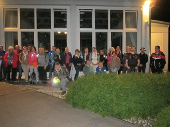 Wandergruppe 24.07. nachts im Museum