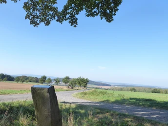 Lulluspfad Rastplatz oberhalb Frielendorf