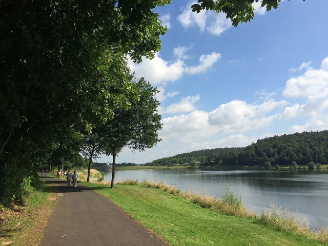 Radweg_Strandbad_Staudamm_Twistesee