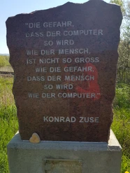 "Sprachschätze" Skulptur 2 am Ars Natura
