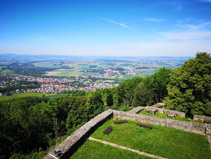Blick von der Burgruine Heiligenberg