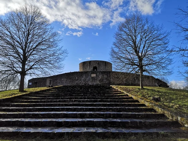 Burgruine Heiligenberg