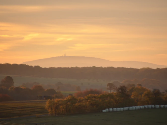 Am Morgen-Blick zum Inselsberg vom P13