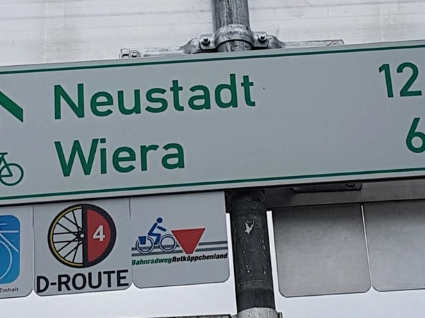 Beschilderung Radweg Neustadt
