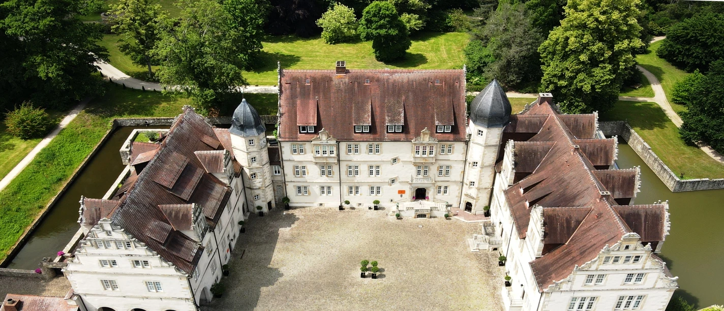 Schlosshotel Münchhausen Außenansicht Schlosshotel Münchhausen Außenansicht