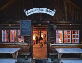 Außenansicht Elmauer Alm SONY DSC