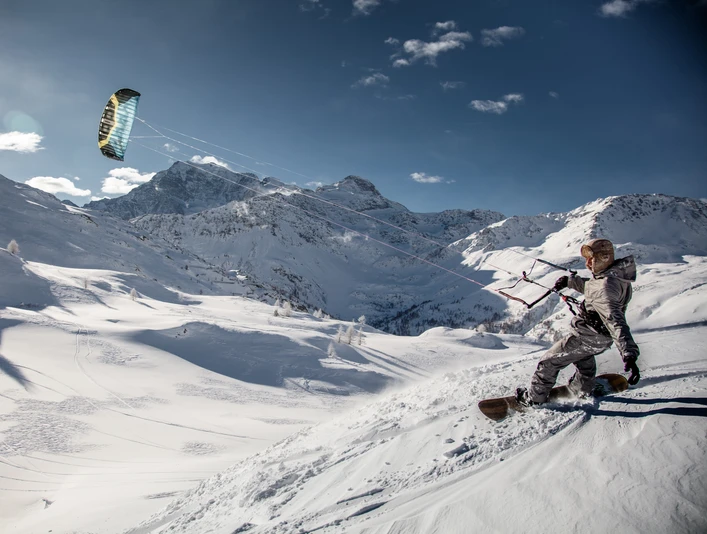 snowkiting_simplon-2.jpg