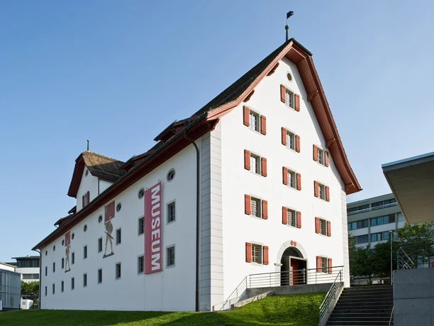 Forum Schweizer Geschichte Schwyz