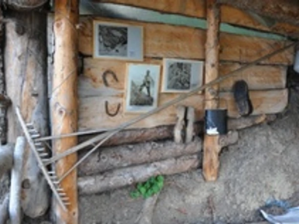 Wildheuer-Unterstand