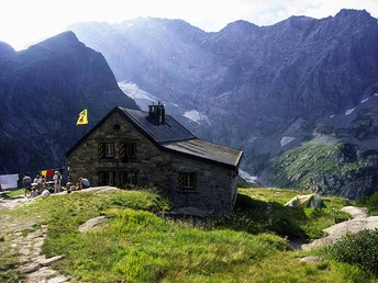 Kröntenhütte