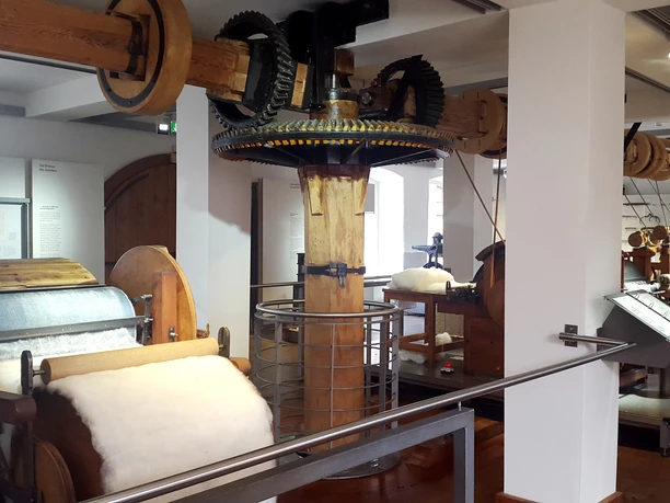 Webstühle im LVR-Industriemuseum Textilfabrik Cromford in Ratingen Historische Webstühle und Maschinen im LVR-Industriemuseum Textilfabrik Cromford, Ratingen.