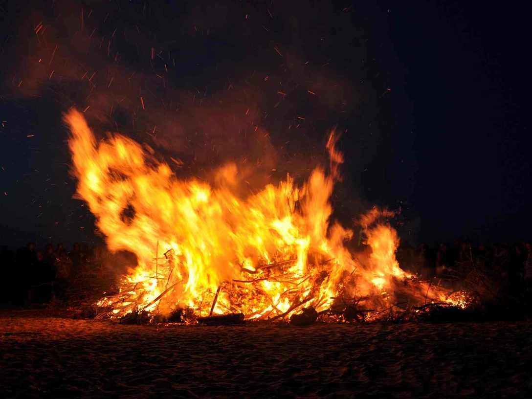 Walpurgisfeuer Walpurgisfeuer
