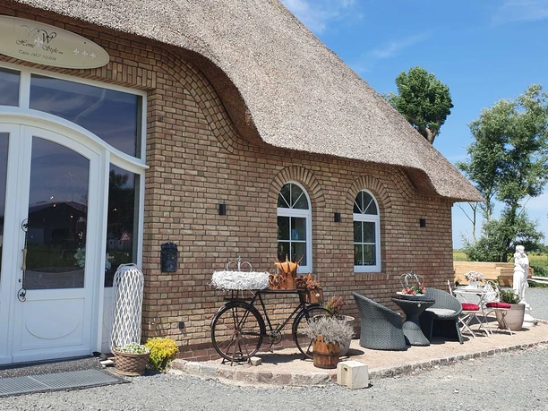 W & W Home Style aussen