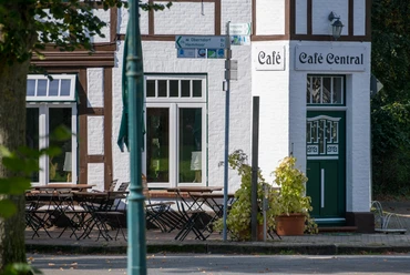 Cafe_Central_Osten_herzlich_willkommen_BR_SG_Hemmoor_I_110 B.Otten.jpg