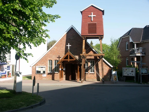 Duhner Kapelle_Außenansicht - 2008.05.15 - 15.59.56.jpg