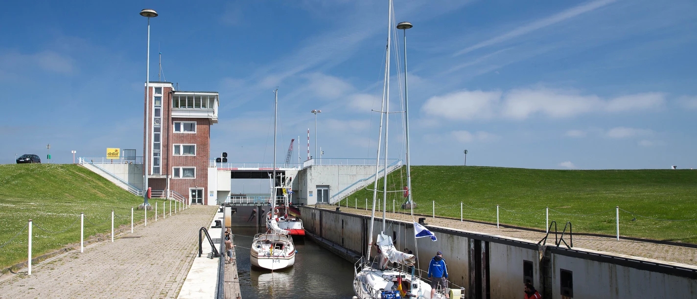 POI_Schleuse-Hooksiel.jpg POI_Schleuse-Hooksiel.jpg
