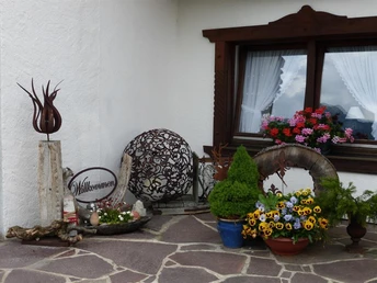 "Herzlich Willkommen"