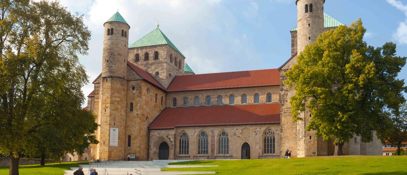 St. Michaelis Hildesheim (UNESCO-Weltkulturerbe) St. Michaelis Hildesheim (UNESCO-Weltkulturerbe)