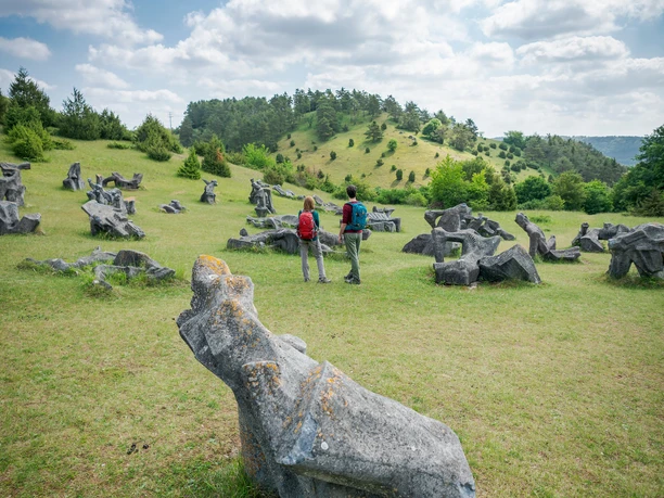 Wanderer im Figurenfeld Eichstätt