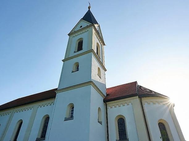 Pfarrkirche Ludwigsthal Bild 1