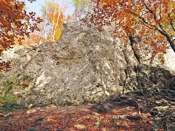 Die Breitenberg Südwand bei Gößweinstein Die Breitenberg Südwand bei Gößweinstein