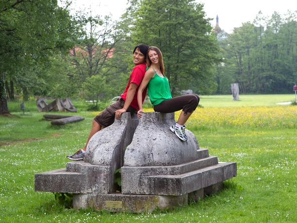 Am Skulpturenpark in Beratzhausen